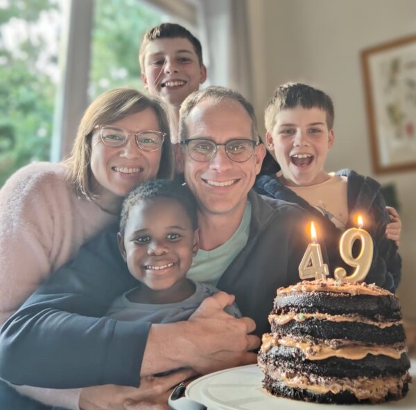 (l-r) Suzanne, Lilly, Matteo, Erick, Luka